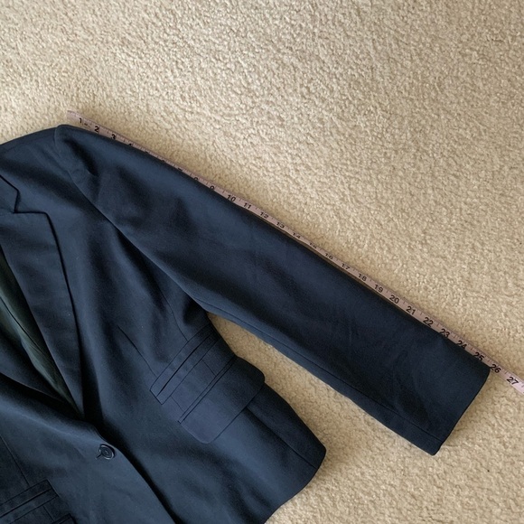 BCBG Maxazria Wool Blend Blazer Black Size Medium - Picture 6 of 8